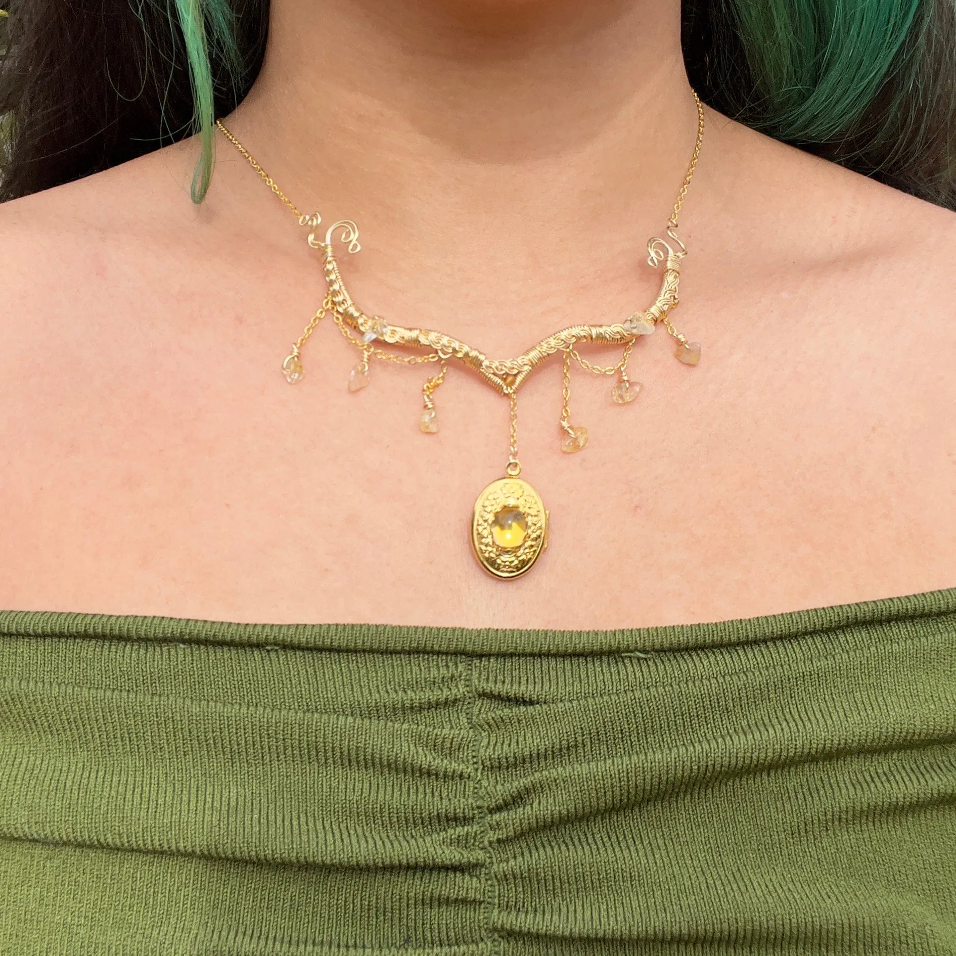 Astraea Locket in Citrine ✵