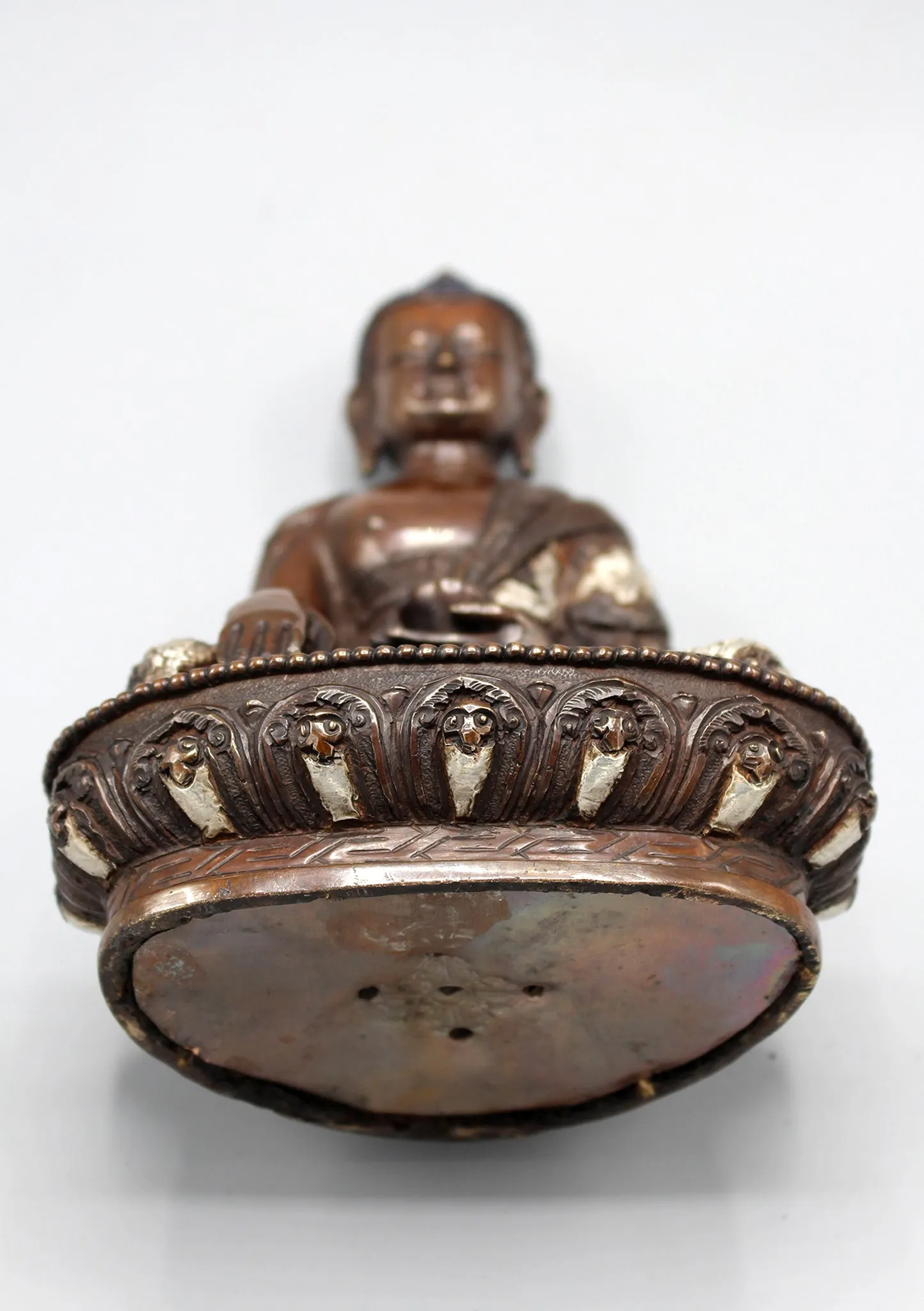 Copper Oxidized Shakyamuni Buddha Statue Dragon Carving