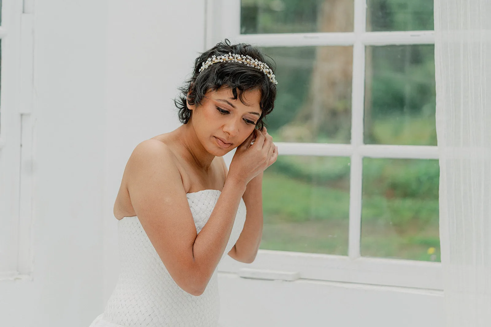 Crystals  and pearls headband ADELE- 25005