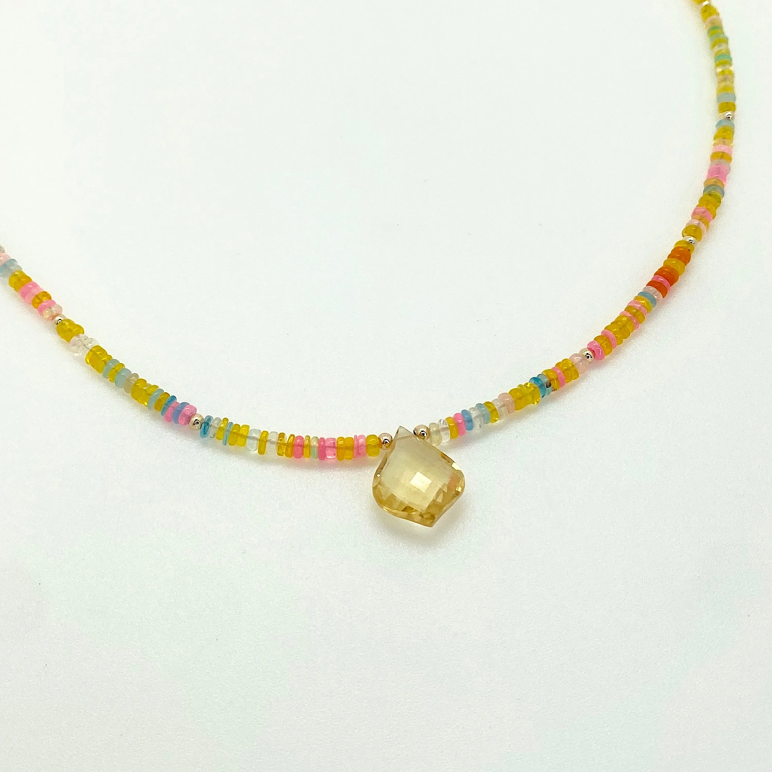 Gemmy necklace - 14kt gold Opal and citrine