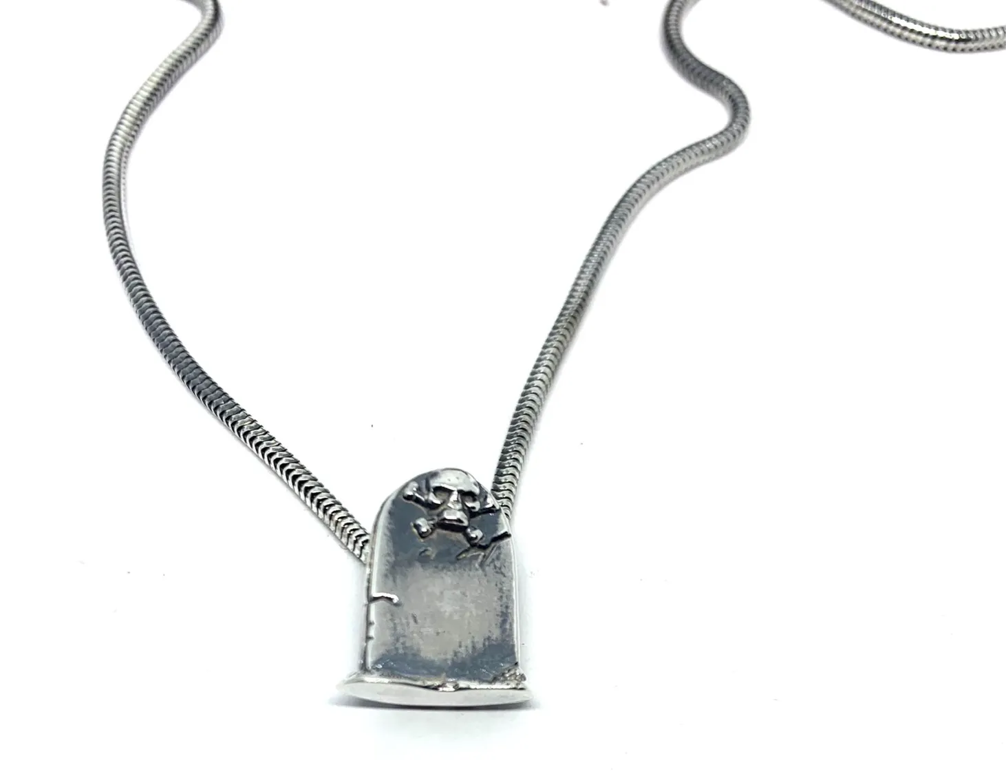 Skeleton Grave Snake Chain Necklace